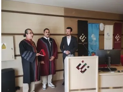 ŞUBE YÖNETİM KURULUMUZ, ESKİŞEHİR TEKNİK ÜNİVERSİTESİ MEZUNLARINA ROZETLERİNİ TAKDİM ETTİ