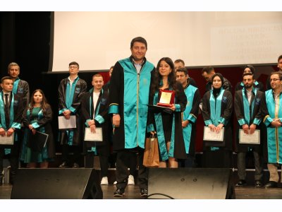 RECEP TAYYİP ERDOĞAN ÜNİVERSİTESİ MEZUNİYET