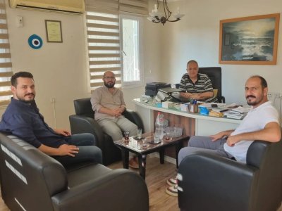 EMO MERSİN ŞUBE YÖNETİM KURULU, DENETLEME KURULU VE TARSUS İLÇE TEMSİLCİLİĞİ TEMSİLCİLERİ OLARAK TARSUS`TA SMM OLARAK ÇALIŞAN ÜYEMİZ SN. AHMET ÇİL`E ZİYARETTE BULUNDUK