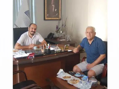 MERSİN SİYASETİNİN ÖNEMLİ İSMİ SN. CEMAL KARAKAYA ŞUBE BAŞKANIMIZ ALKAN ALKAYA`YI MAKAMINDA ZİYARET ETTİ