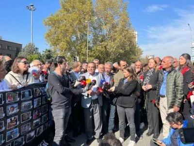 10 EKİM KATLİAMINI UNUTMADIK, ADALET MÜCADELEMİZ SÜRECEK