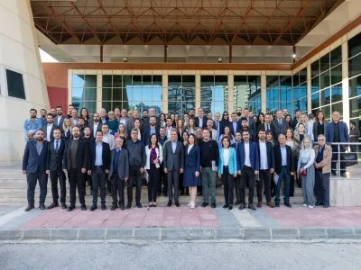 MERSİN BÜYÜKŞEHİR BELEDİYE BAŞKANI SN. VAHAP SEÇER VE MERSİN CHP MİLLETVEKİLİ SN. GÜLCAN KIŞ TMMOB MERSİN İL KOORDİNASYON KURULUNU ZİYARET ETTİ.