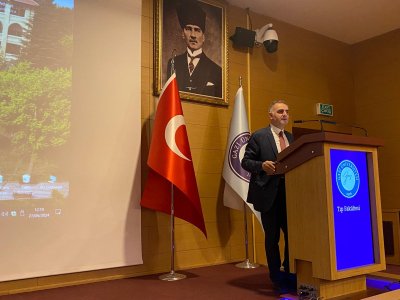 II. SAĞLIKTA YAPAY ZEKÂ SEMPOZYUMU DÜZENLENDİ