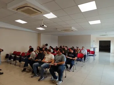 EMO-GENÇ : VOLT ELEKTRİK MOTORLARINA TEKNİK GEZİ DÜZENLENDİ
