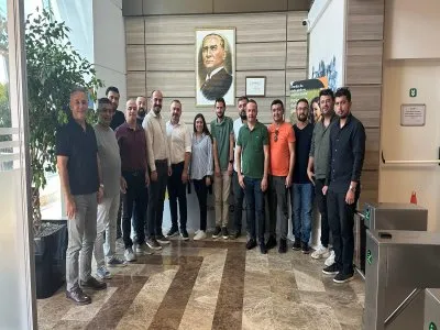 EMO MERSİN ŞUBE YÖNETİM KURULU OLARAK TOROSLAR EDAŞ MERSİN BÖLGE MÜDÜRÜ SN. TAYFUN SEVİNDİK`İ MAKAMINDA ZİYARET ETTİK.