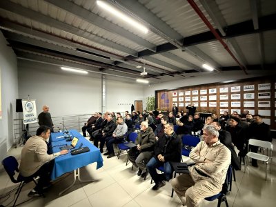 EMO KONYA İL TEMSİLCİLİĞİNDE KABLO BAĞLANTI EKİPMANLARI SEMİNERİ DÜZENLENDİ