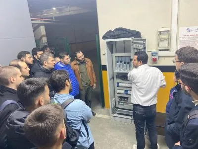 ELEKTRİK TESİSLERİNDE KOMPANZASYON VE GÜÇ KALİTESİ EĞİTİMİ GERÇEKLEŞTİRİLDİ