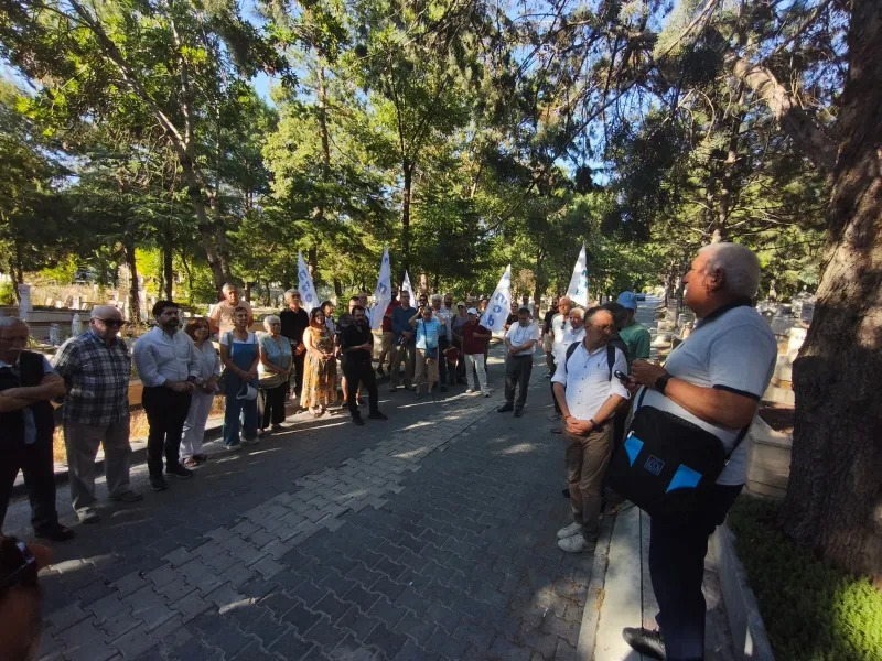 TEOMAN ÖZTÜRK, ÖLÜMÜNÜN 32. YILINDA ANIT MEZARI BAŞINDA ANILDI